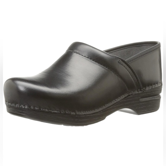DANSKO Women's Pro XP Waterproof leather slip on clogs size 43 EUC - Picture 1 of 10